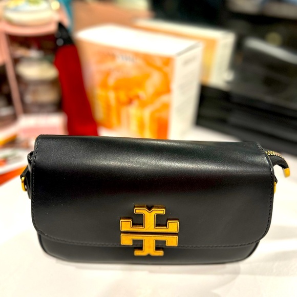 Tory Burch Handbags - Tory Burch Black Leather Crossbody Bag